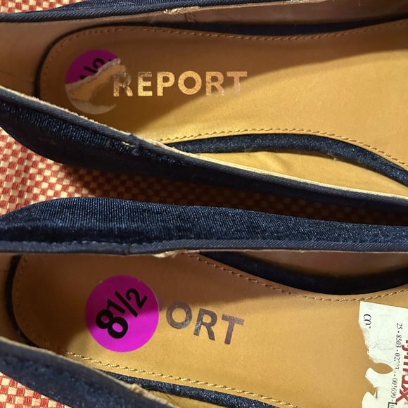 Report Navy Blue Women's Flats with Pearl Accent - Picture 6 of 6